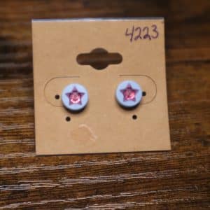 4223 - blue background pink 3D star