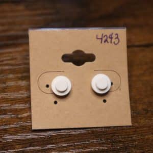 4243 - raised white single stud