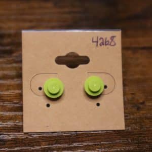 4268 - raised spring green solid single stud