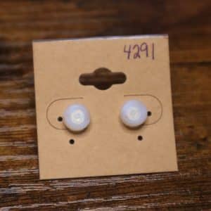 4291 - flat clear pearlescent round