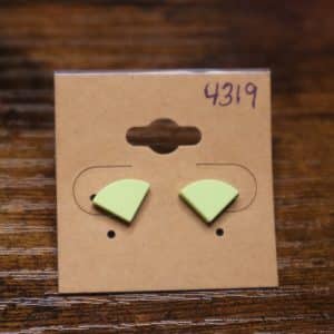 4319 - mint green solid fan